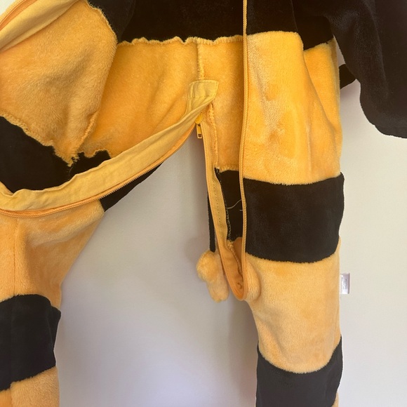 Toddler Bumblebee Onesie Costume - Picture 4 of 9